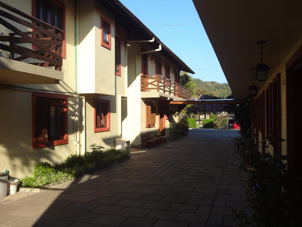 Pousada Floratta Nossa Casa Gramado Exteriör bild